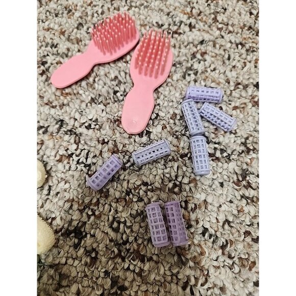 Lot Of Troll Accessories And Dresses - Picture 5 of 6